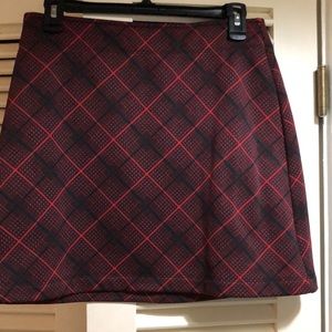 Black & red plaid athletaa skirt